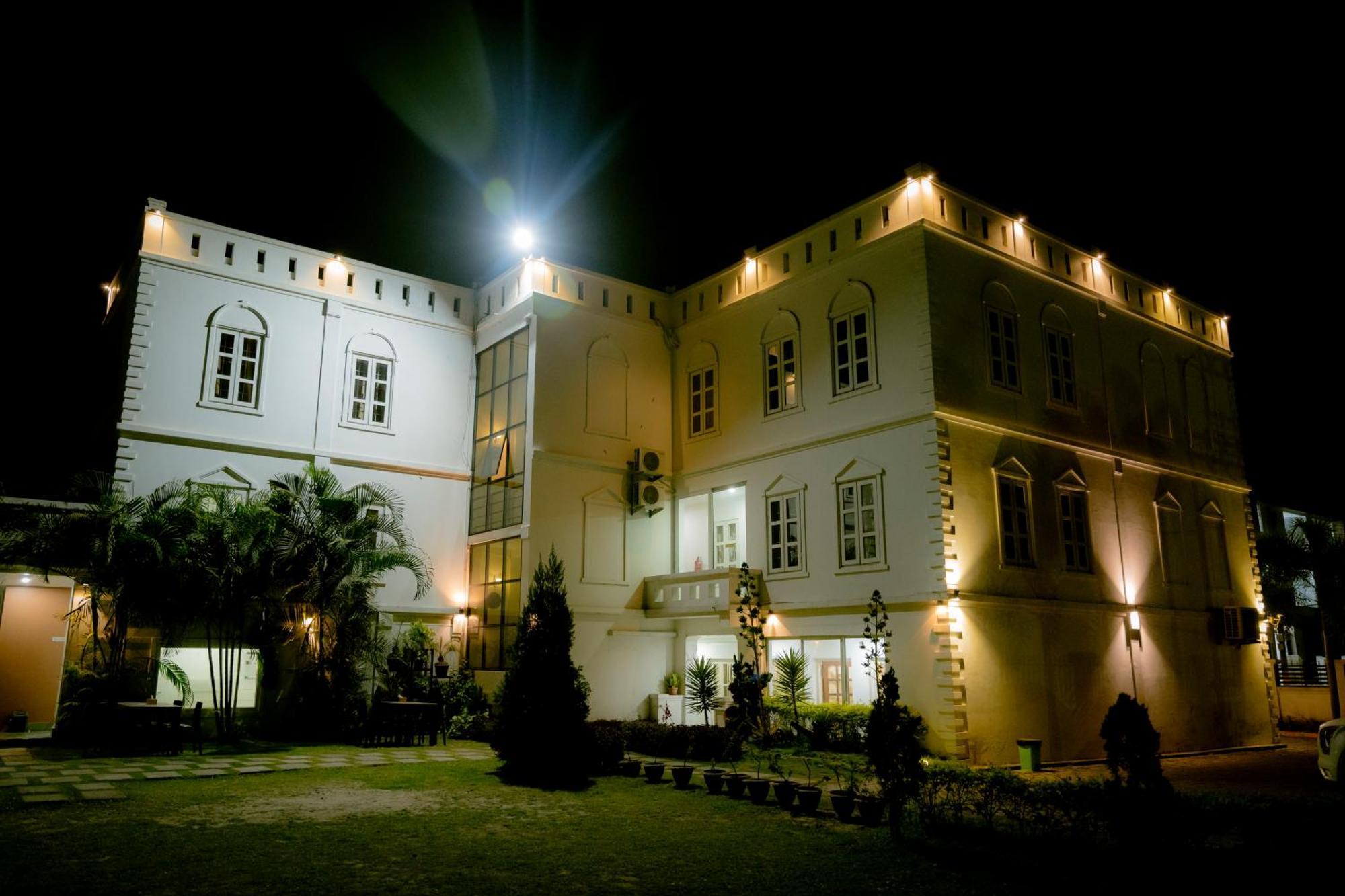 Hotel Maden Inn Itahari Εξωτερικό φωτογραφία